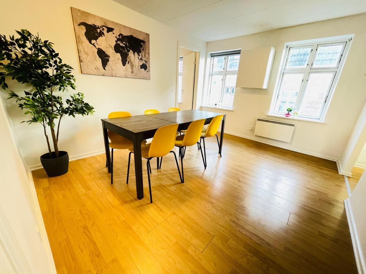 Aday - Reberbansgade Central Apartment Ålborg Eksteriør bilde